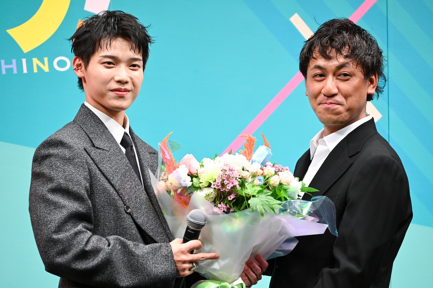 左から木村柾哉、横堀光範監督。