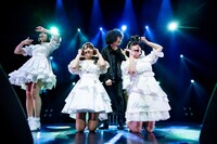 清真尋に首を締められる清竜人。