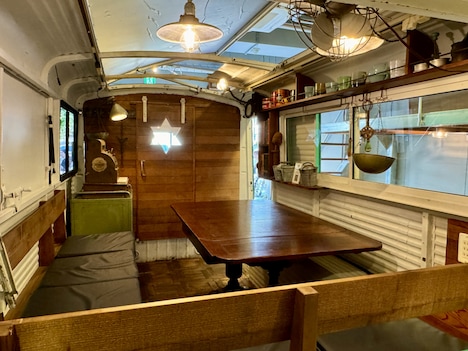 AMAZING COFFEE AICHI NAGOYA店内（写真提供：LDH JAPAN）