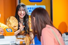 鎮西寿々歌（FRUITS ZIPPER）