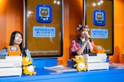 CANDY TUNEの桐原美月と立花琴未。