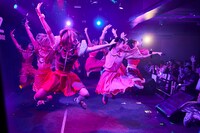 GANG PARADEのライブの様子。