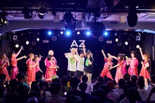 GANG PARADEとthe telephonesのトークの様子。