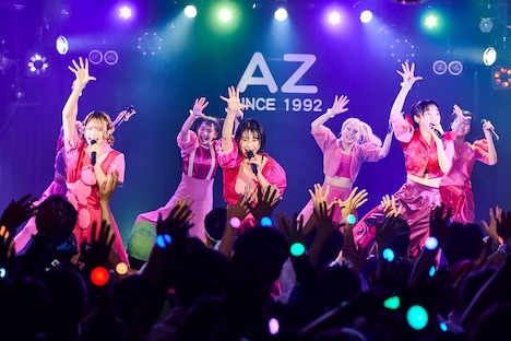 GANG PARADEのライブの様子。（撮影：大橋祐希）