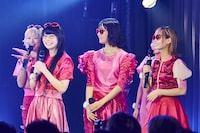 トークをするGANG PARADE。（撮影：大橋祐希）