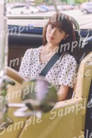 岩本蓮加（乃木坂46）1st写真集「いたずらな風」丸善ジュンク堂書店特典ポストカード（Photo by SAKAI DE JUN）