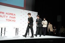 入場するNCT WISH。