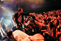 THE FOREVER YOUNG（撮影：小杉歩）