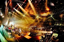 マカロニえんぴつ「TRIP INSIDE ～Osaka-Jo Hall & Nippon Budokan～」ツアーファイナルの様子。（撮影：浜野カズシ）