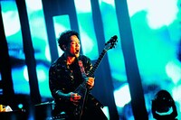 田辺由明（G, Cho）（撮影：浜野カズシ）