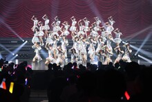 「SKE48 16th Anniversary Festival 2024」より、「告白心拍数」を披露するSKE48。(c)2024 Zest, Inc.