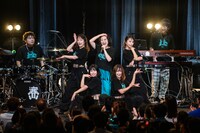 柏木ひなたワンマンライブ「HINATA KASHIWAGI one man live ～iris～」アンコールの様子。