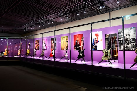 「PSYCHOVISION hide MUSEUM Since 2000」大阪会場の様子。