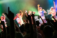 lyrical school「DAY 2 TOUR」東京・Spotify O-WEST公演の様子。（撮影：須古恵）