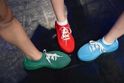 Task have Funのメンバーカラーの靴。（撮影：林晋介）