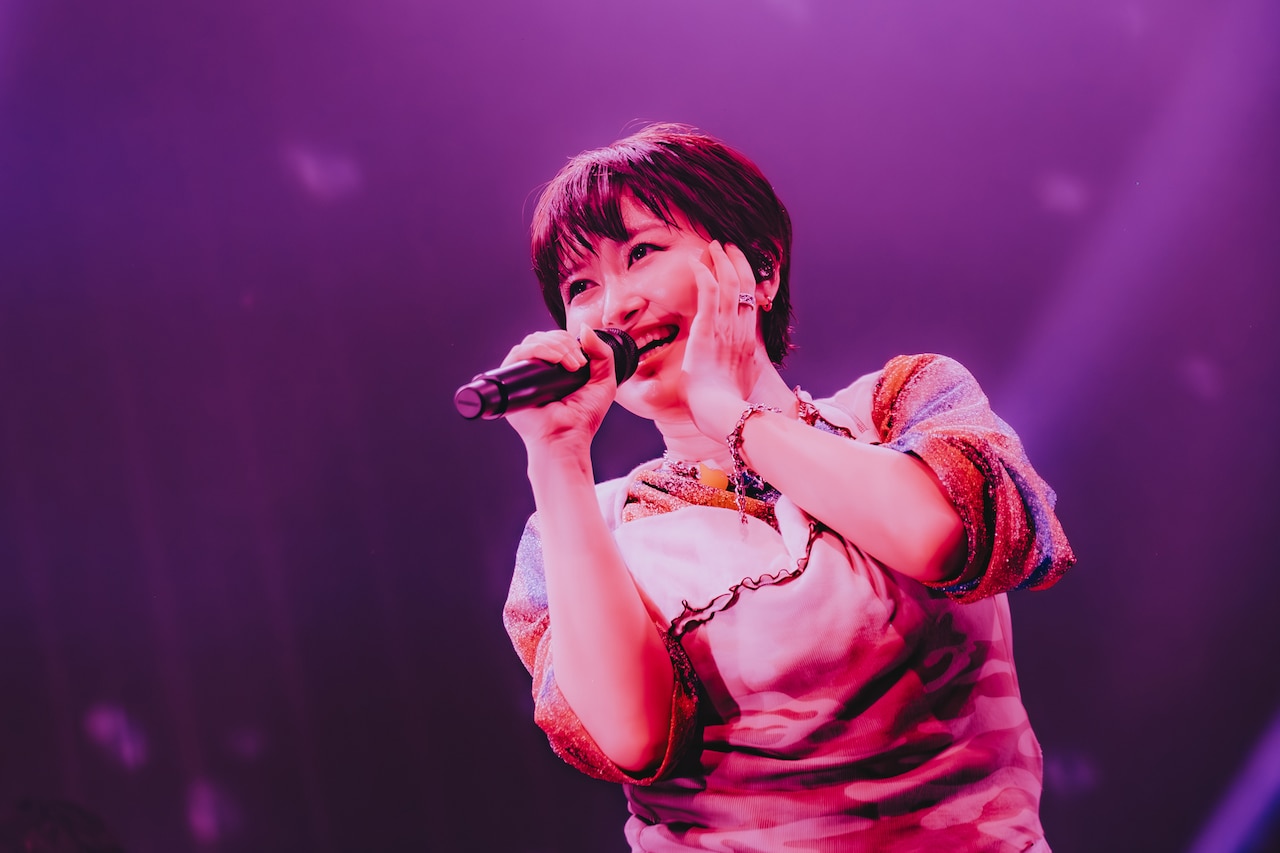 礼賛ツアーファイナルで惜しみなく新曲披露、宇多田ヒカルのカバーも