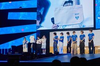 トークセッションの様子。