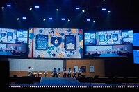 トークセッションの様子。