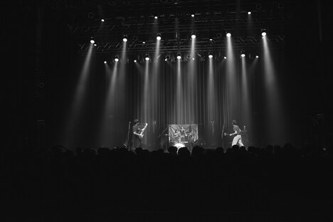 台風クラブのライブの様子。（撮影：今井駿介）