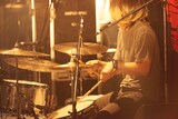 伊奈昌宏(Dr / 台風クラブ)(撮影:今井駿介)