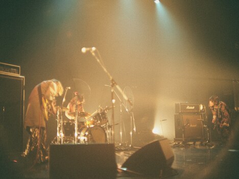 UlulUのライブの様子。（Photo by kokoro）
