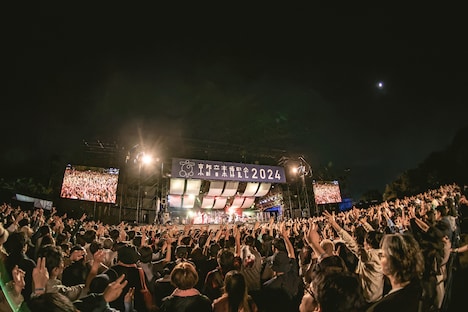 「音博」の歴史の生き証人となった来場者たち。（撮影：井上嘉和）