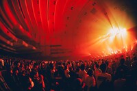 「なとり 2nd ONE-MAN LIVE『劇場～再演～』」の様子。（撮影：タマイシンゴ）