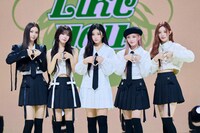 ILLIT。左からYUNAH、MOKA、WONHEE、IROHA、MINJU。 (P)&(C) BELIFT LAB Inc.