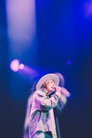 山田義孝（Vo）（撮影：白石達也）