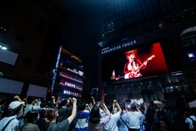 Aoooフリーライブ「Flash!!!!」の様子。