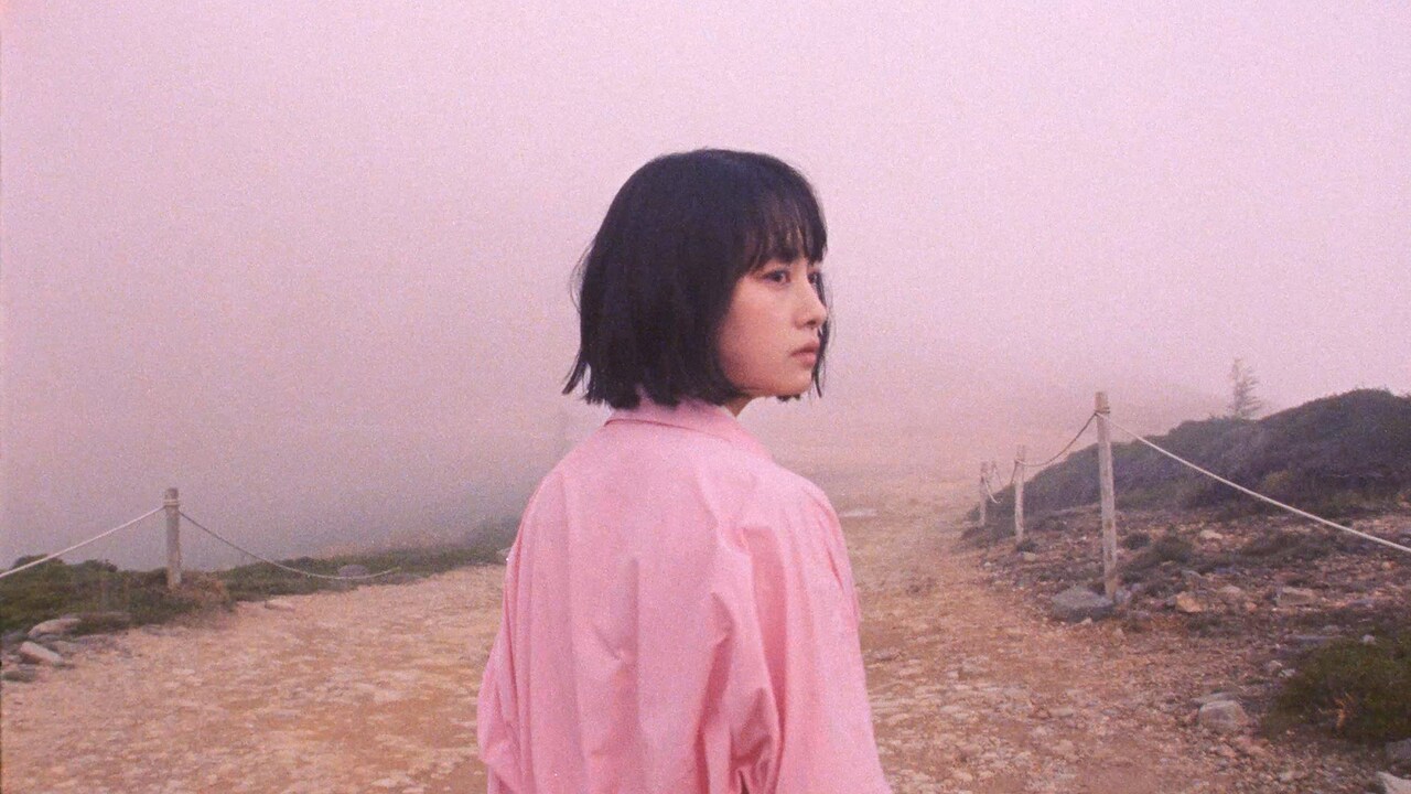 TOMOOが壮大な自然の中で「エンドレス」演奏、江田明里が監督務めたMV公開