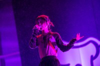 石野理子（Vo）