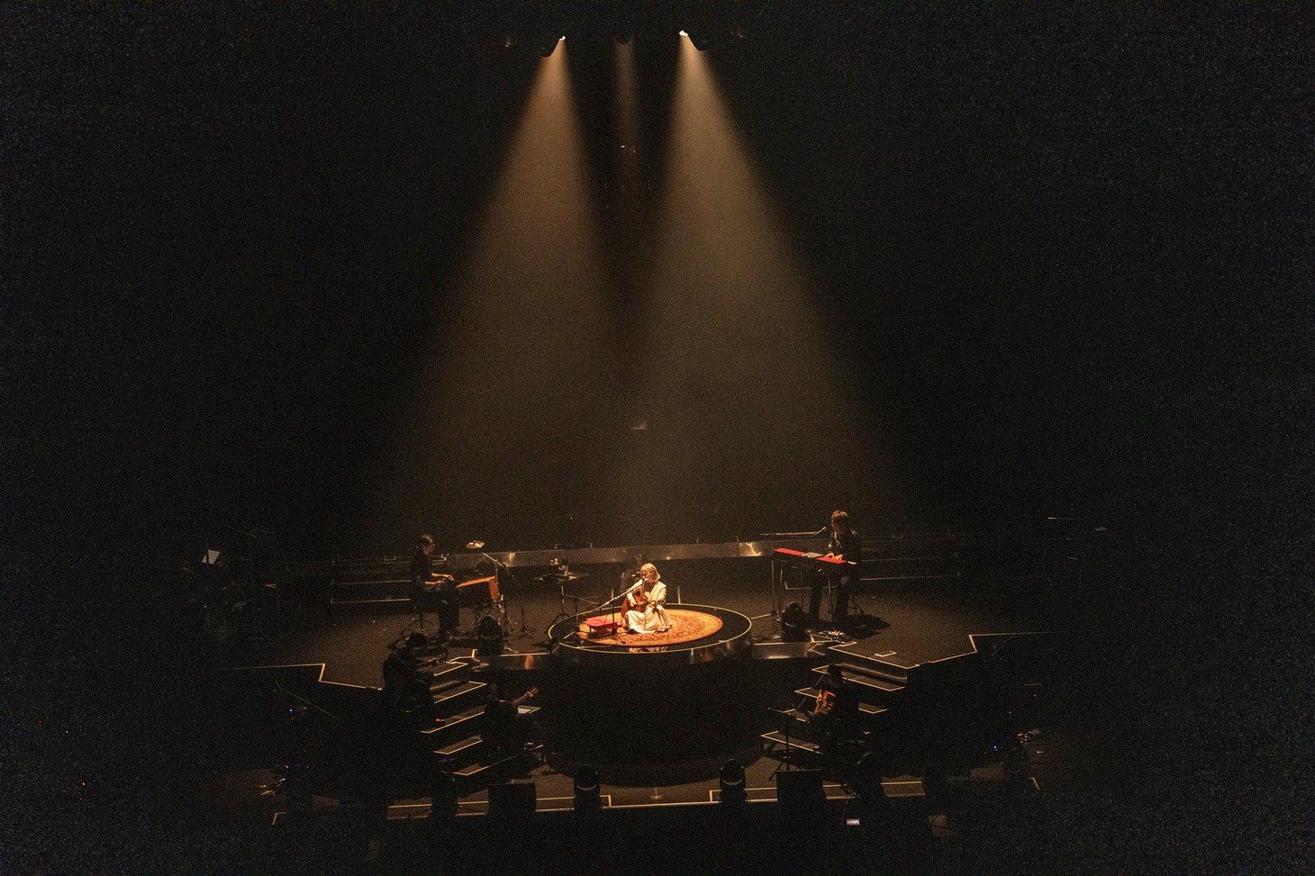 「ReoNa ONE-MAN Concert “Birth 2024”」の様子。