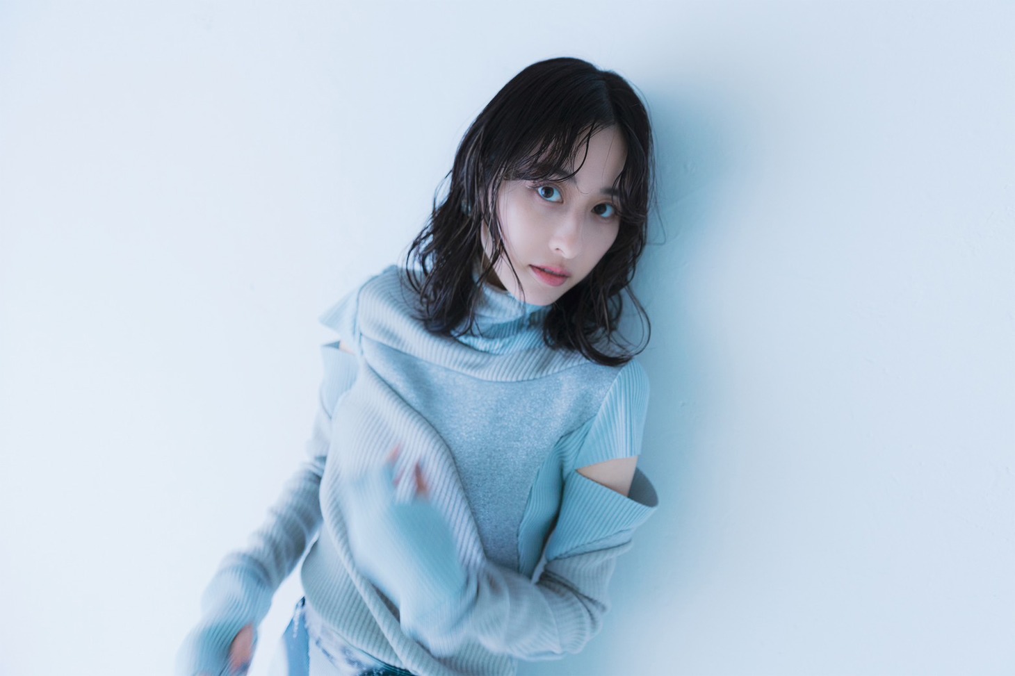 加納エミリ