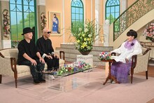 左からパッパラー河合、サンプラザ中野くん、黒柳徹子。 (c)テレビ朝日