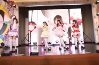 「ずーーーっと♡きゅるりんふれんず♡」の様子。（撮影：チェリーマン）