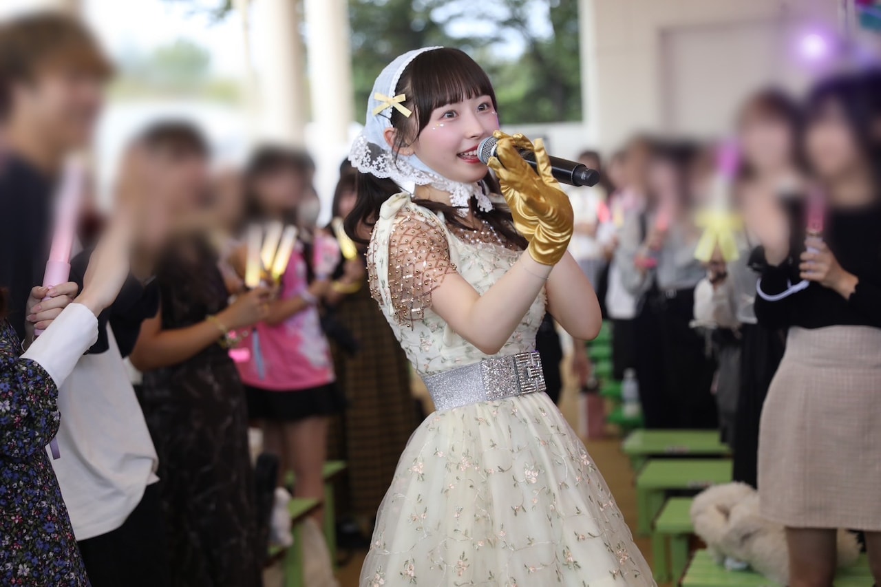 島村嬉唄（撮影：チェリーマン） - きゅるりんってしてみて、4周年