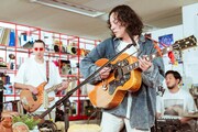 「tiny desk concerts JAPAN」よりROTH BART BARON。（写真提供：NHK）