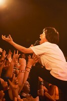 鈴木圭介（フラワーカンパニーズ）（撮影：新保勇樹）