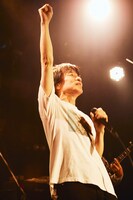 鈴木圭介（フラワーカンパニーズ）（撮影：新保勇樹）