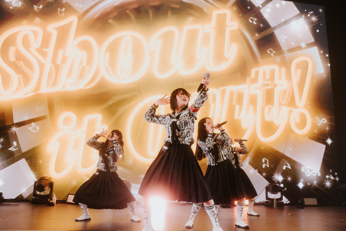 新しい学校のリーダーズ（Photo by Lindsey Blane）
