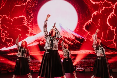 新しい学校のリーダーズ（Photo by Lindsey Blane）