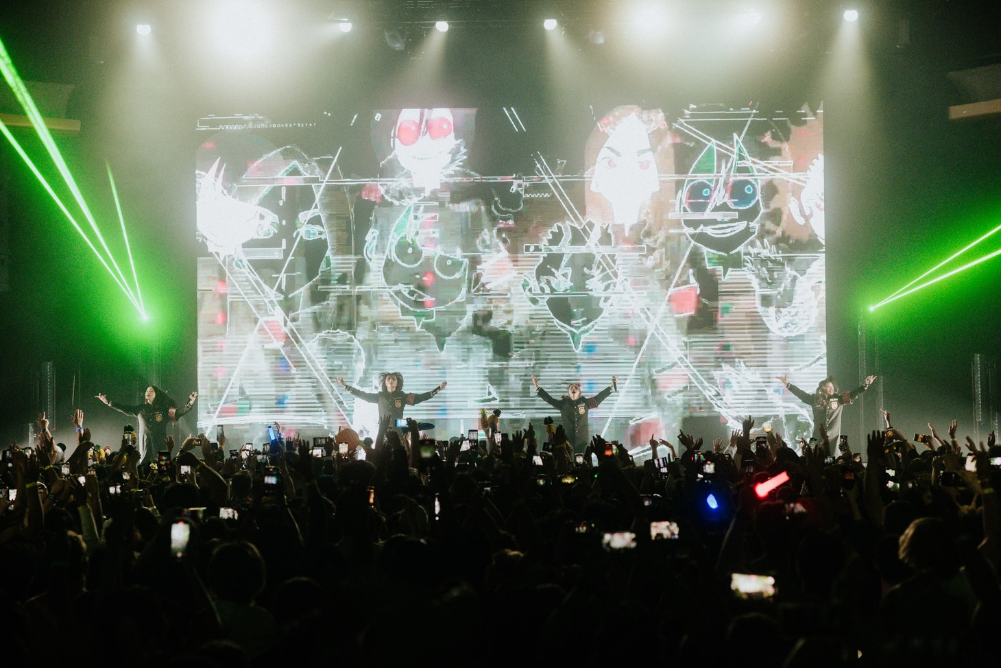 新しい学校のリーダーズのライブの様子。（Photo by Lindsey Blane）