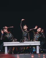 「KNOTFEST SÃO PAULO, BRASIL 2024」よりBABYMETAL。（Photo by @flashbang @30e）