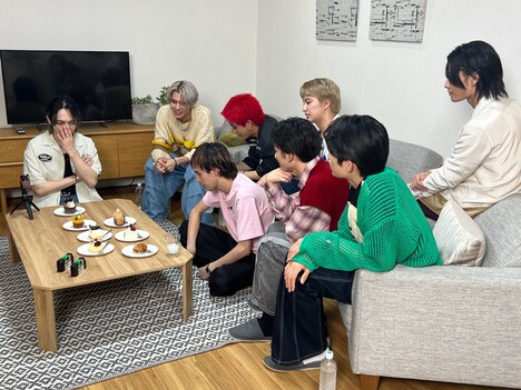 「EBiDAN ガチガチャトーク」の様子。(c)「DAN! DAN! EBiDAN!」製作委員会