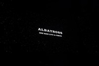 ALBATROSSのワンマンライブ「BECOME THE PLASMA」のロゴ。（撮影：ユイ）