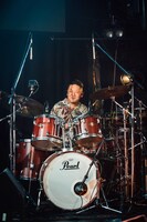 大野真之介（Dr）（撮影：ユイ）