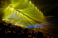 eill「BLUE ROSE TOUR 2024」東京公演の様子。（Photo by tatsuki nakata）