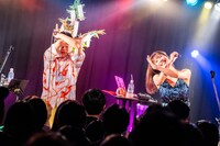 「ライブナタリー “堂島孝平 × 眉村ちあき” ～星に願いを～」振替公演の様子。（撮影：曽我美芽）