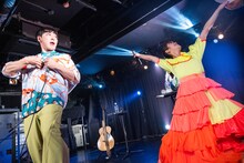 「ライブナタリー “堂島孝平 × 眉村ちあき” ～星に願いを～」振替公演の様子。